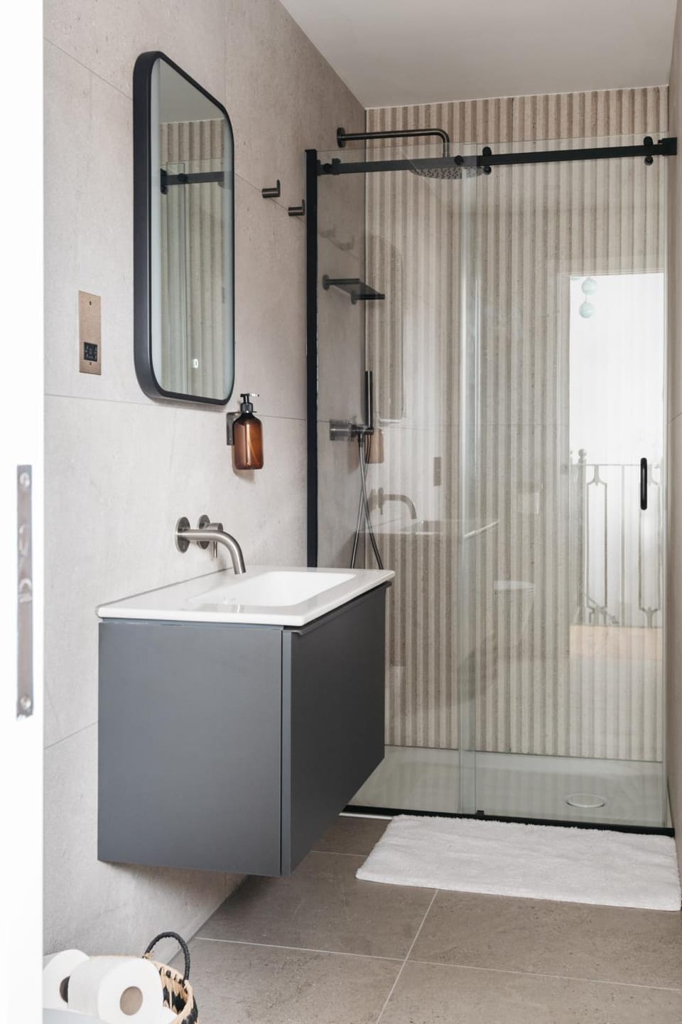Shower, Bathroom