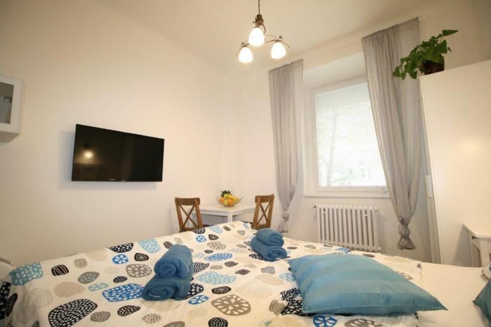 TV and multimedia, Bedroom