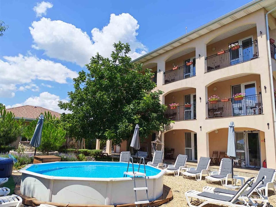 Къща за гости Крапец Bed and Breakfast in Dobrich Province, Bulgaria