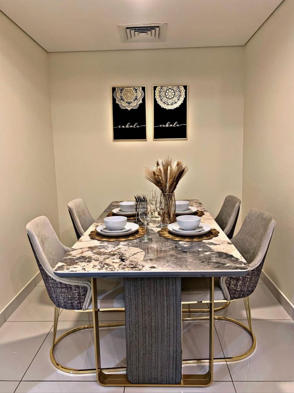 Royal Maison Luxurious 2 Br in Business Bay Apartment in Dubai