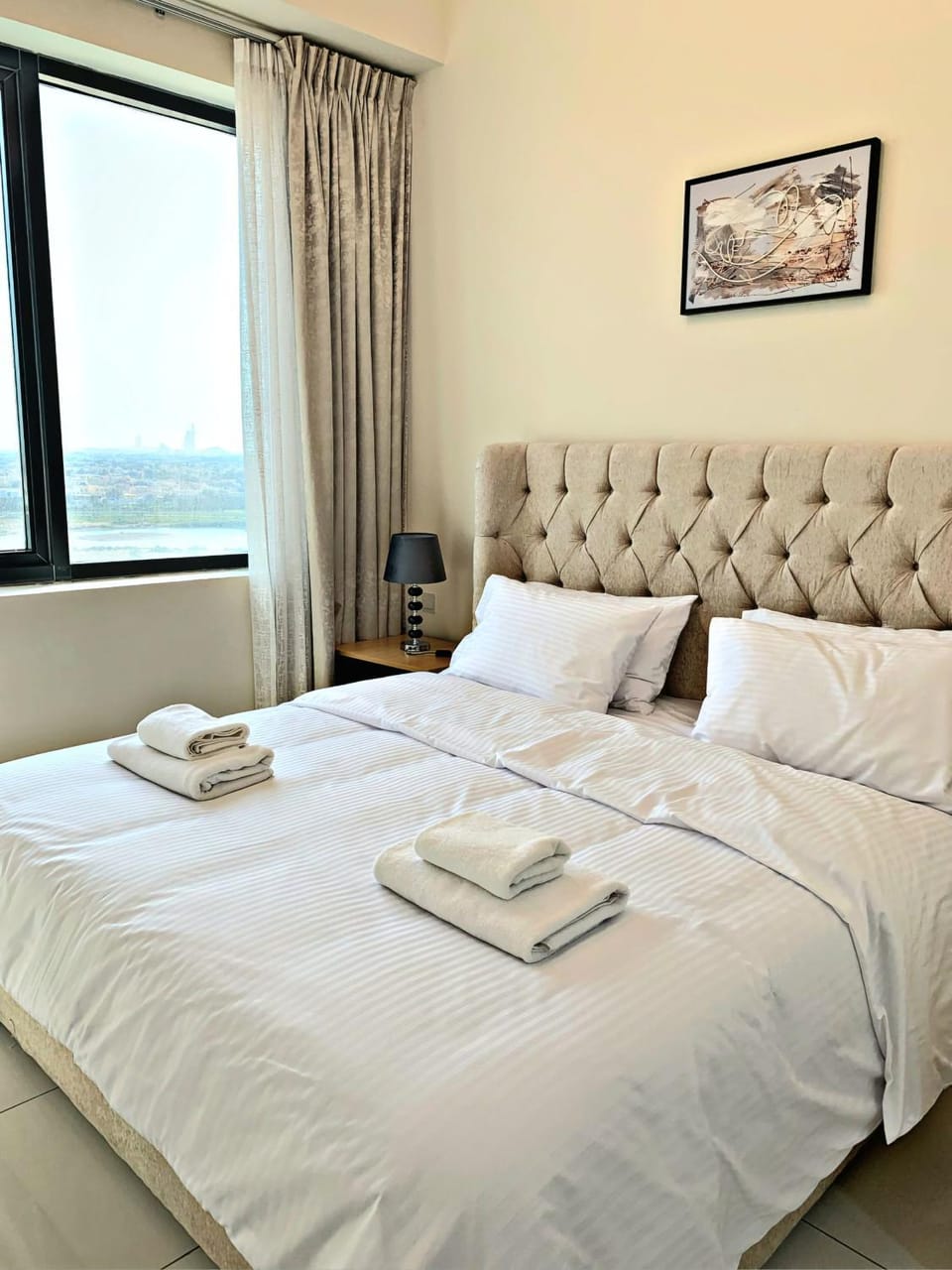 Royal Maison Luxurious 2 Br in Business Bay Apartment in Dubai