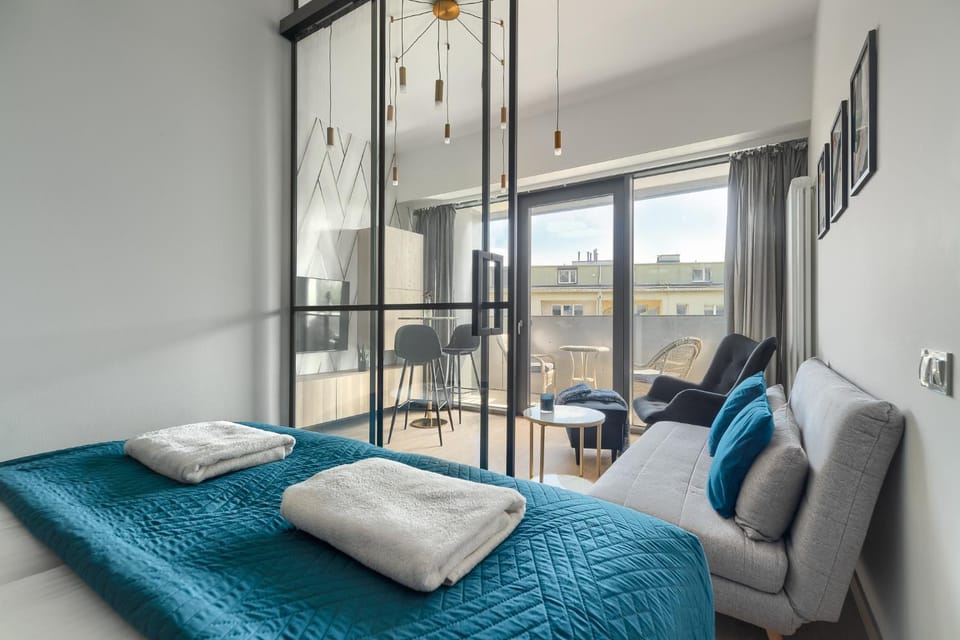 Seating area, Bedroom