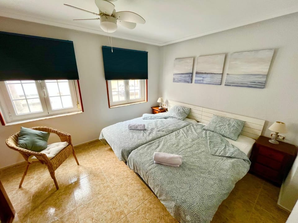 Photo of the whole room, Bedroom, fireplace