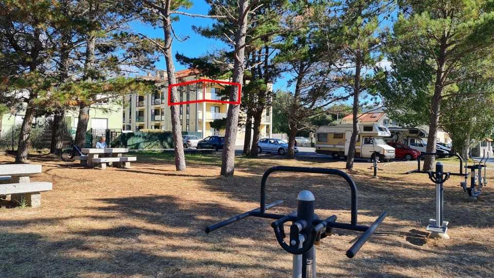 Natural landscape, Parking