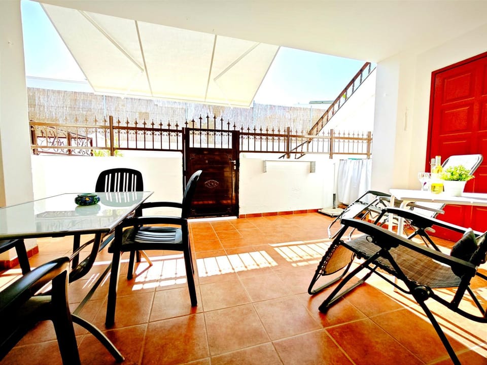 Day, Balcony/Terrace, Dining area