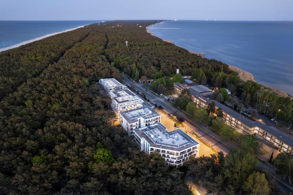 Property building, Nearby landmark, Day, Natural landscape, Bird's eye view, Beach, Sea view