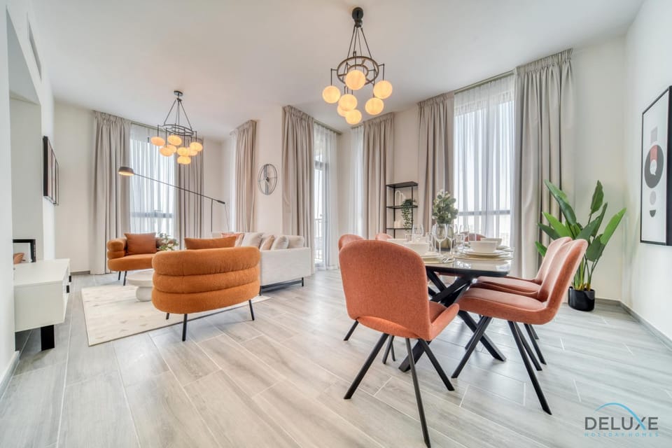 TV and multimedia, Living room, Dining area