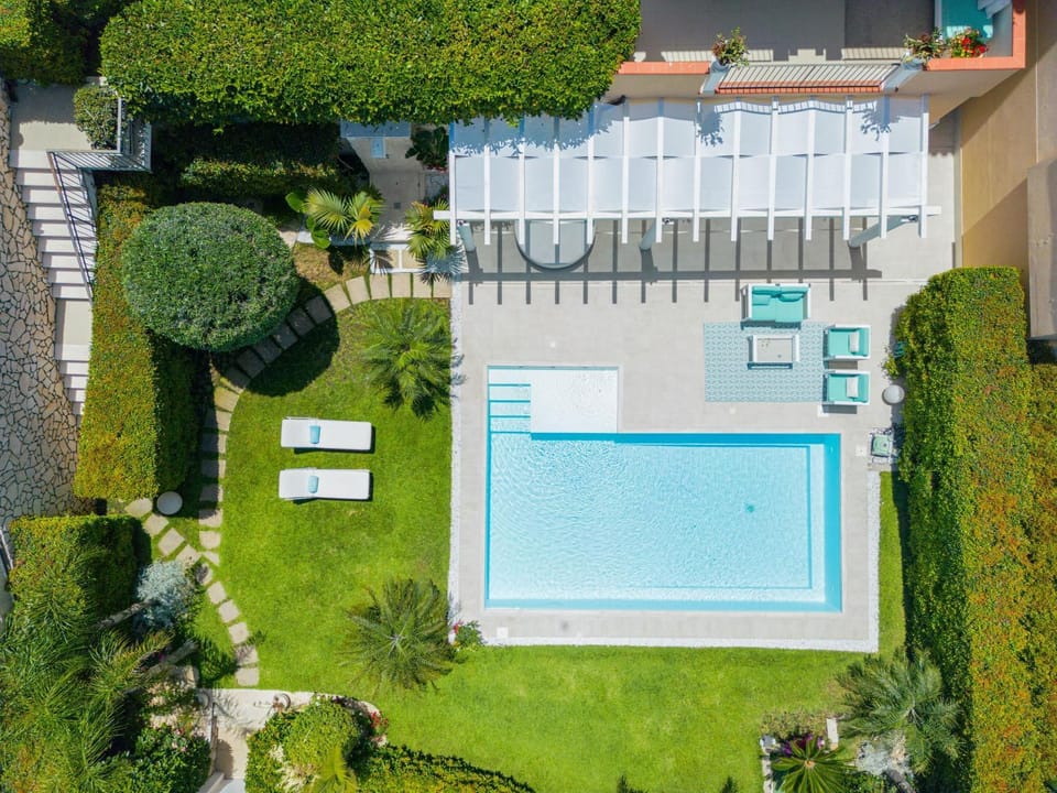 Bird's eye view, Garden, Garden view, Swimming pool
