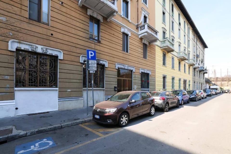 PrimoPiano - Rinuccini Apartment in Milan