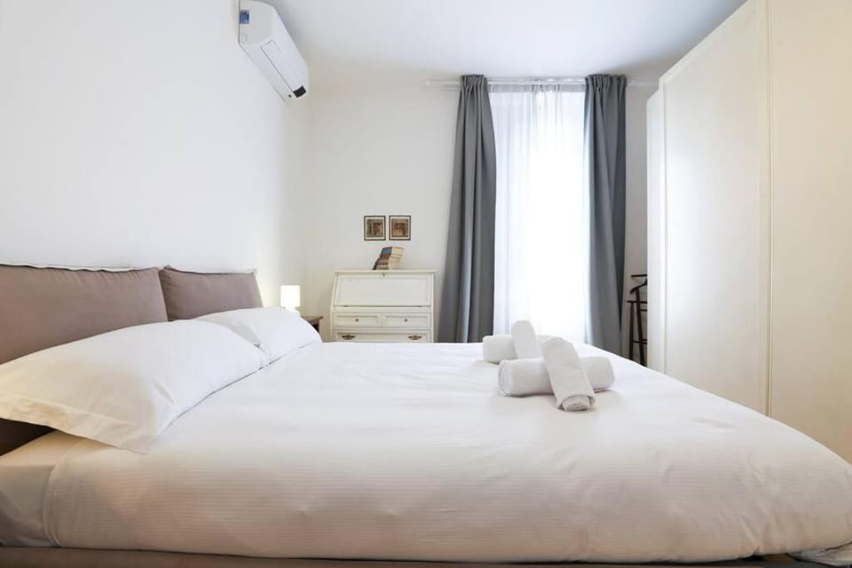 PrimoPiano - Rinuccini Apartment in Milan