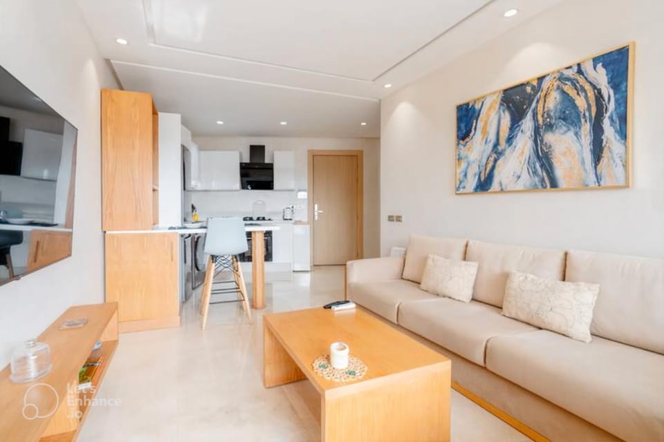 TV and multimedia, Kitchen or kitchenette, Living room, Seating area, Dining area, oven