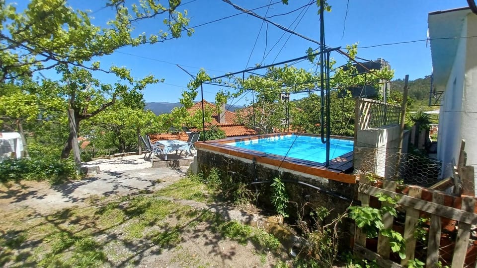 Balcony/Terrace, Swimming pool