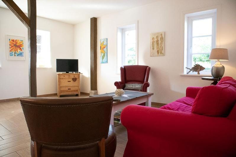 Ahrentschildt's Ferienwohnung im Reetdachhaus House in Heidekreis
