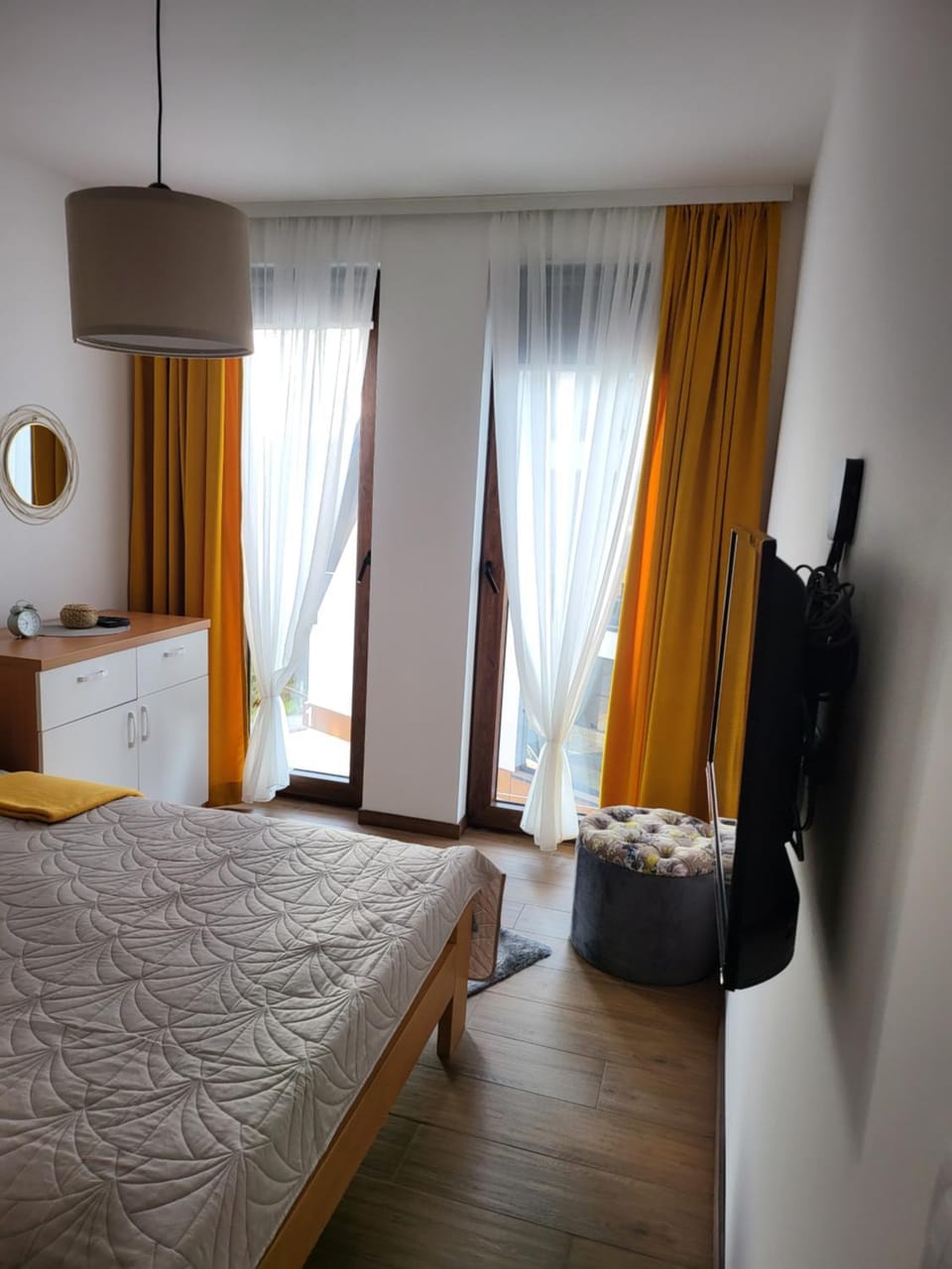 Seating area, Bedroom