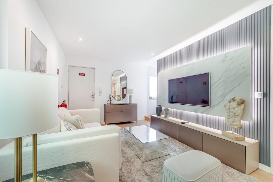 TV and multimedia, Living room, Seating area