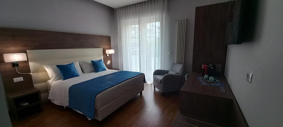 Orchid Luxury Suite Bed and Breakfast in Pescara