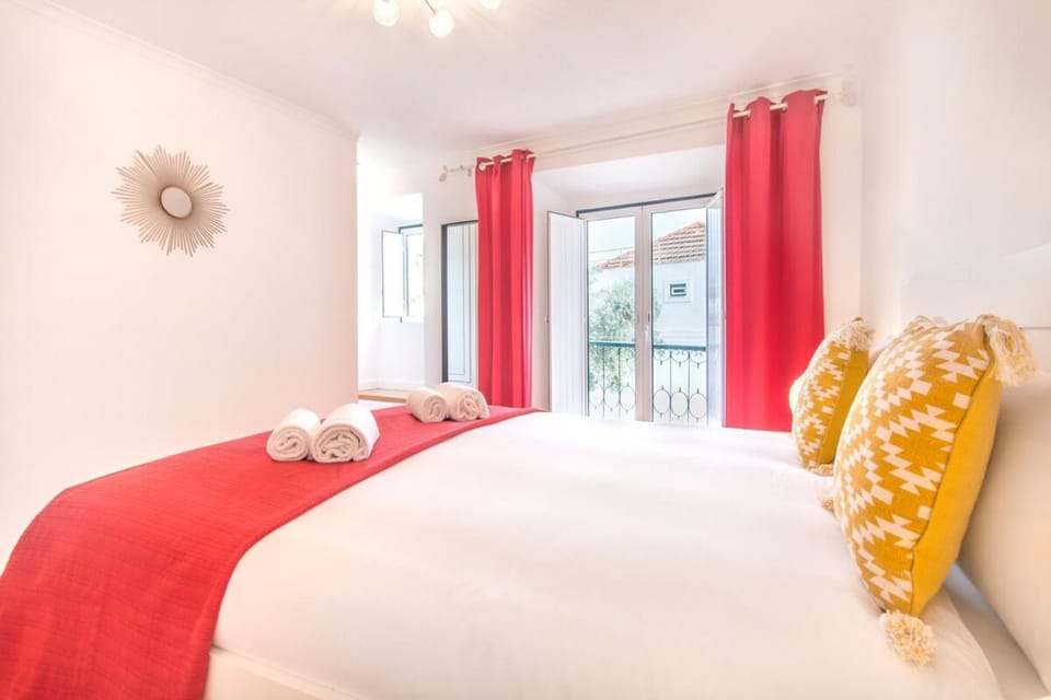 Alfama with a View | 2BR Duplex Apartment in Lisbon