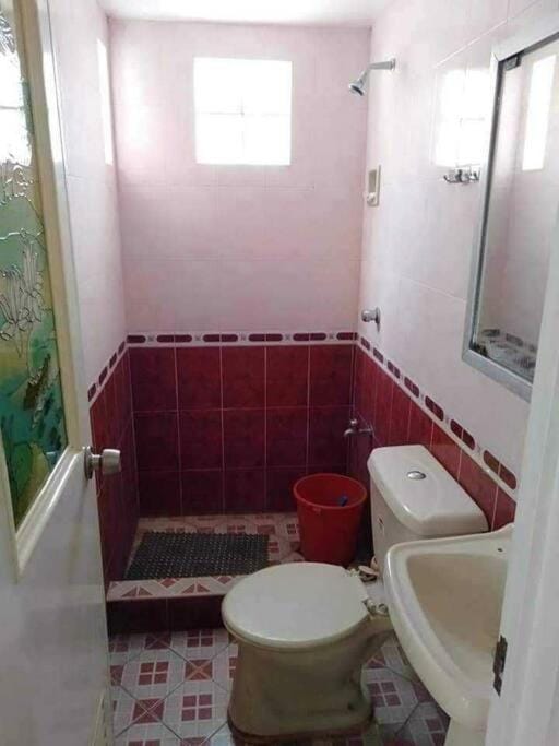 Shower, Toilet, Bathroom, bidet