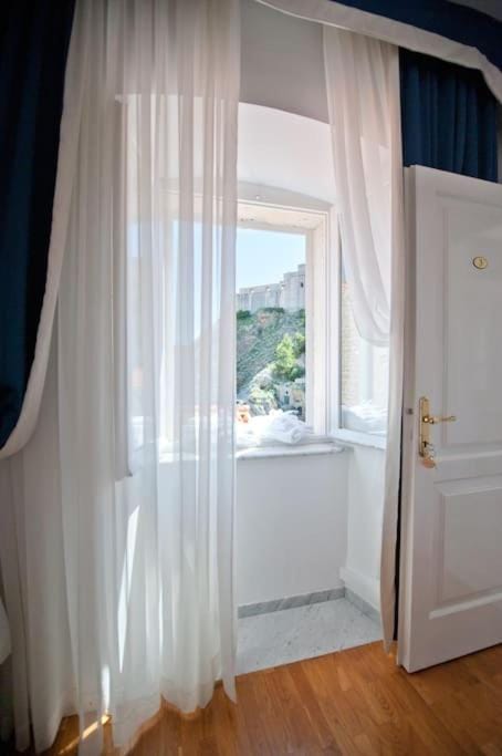 Blue Studio Apartment next to the beach Apartment in Dubrovnik