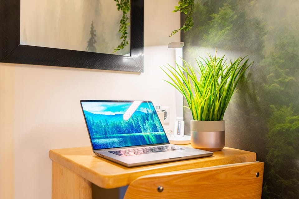 TV and multimedia, Seating area, hair dresser