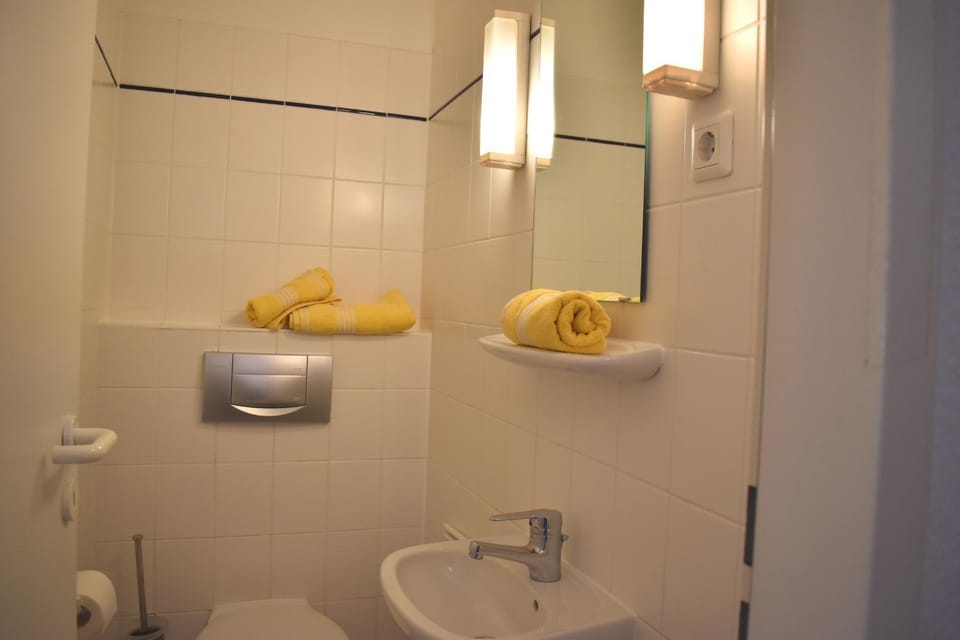 Resi M02 Apartment in Prerow