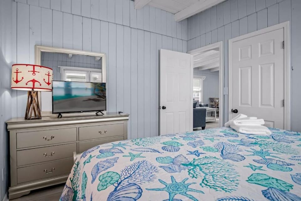Anchor Haven Ocean Views House in Oak Island