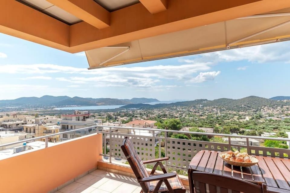 Balcony/Terrace, Mountain view, Sea view