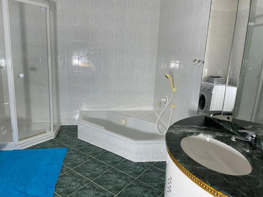 Gemütliches Haus max 6 Personen 2Schlafzimmer 1Schlafsofa House in Mecklenburgische Seenplatte