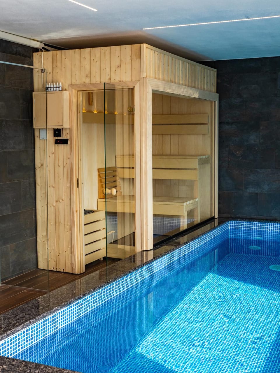 Sauna, Sauna, Spa and wellness centre/facilities, Pool view, Swimming pool, Swimming pool