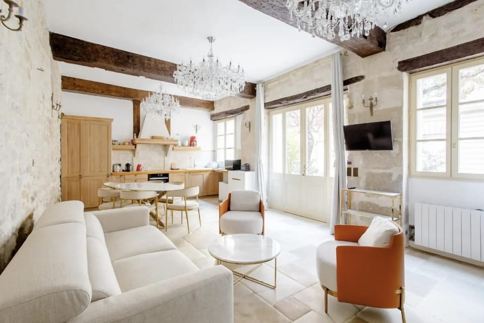 TV and multimedia, Kitchen or kitchenette, Living room, Seating area, Dining area, minibar, pet friendly, stove