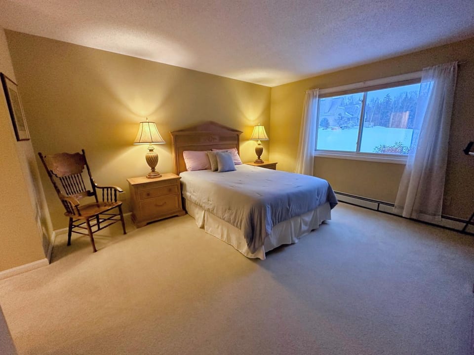 F22 Great location close to Bretton Woods Ski Area, Ice Castles, Mt Washington Hotel House in Bretton Woods