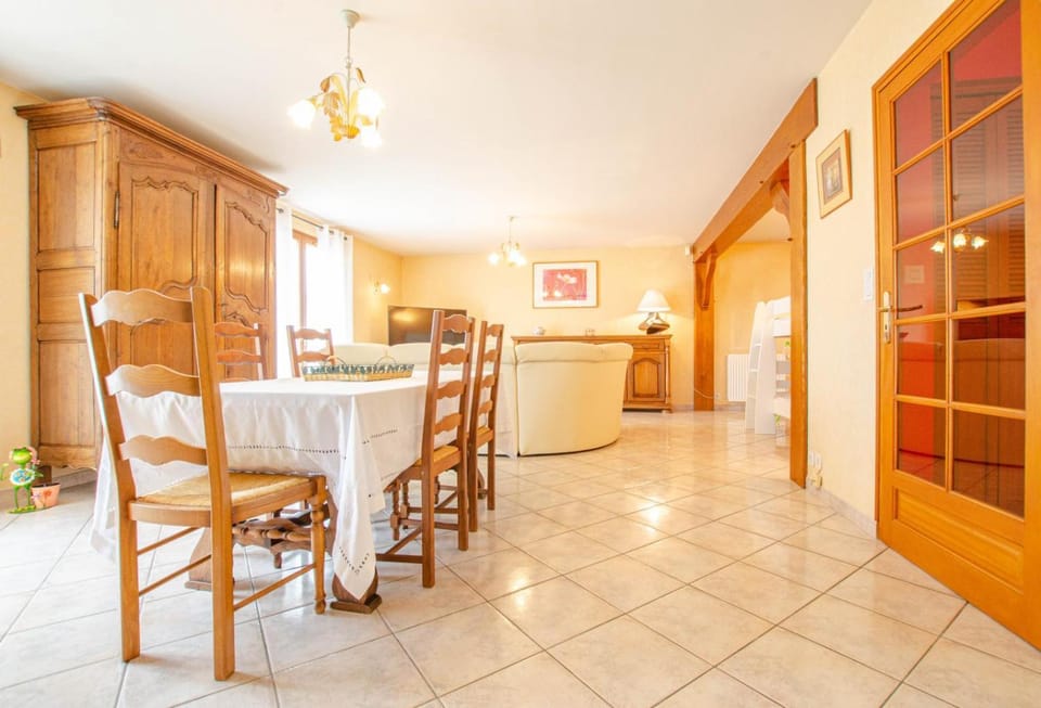 Derrière les champs House in Grand Est