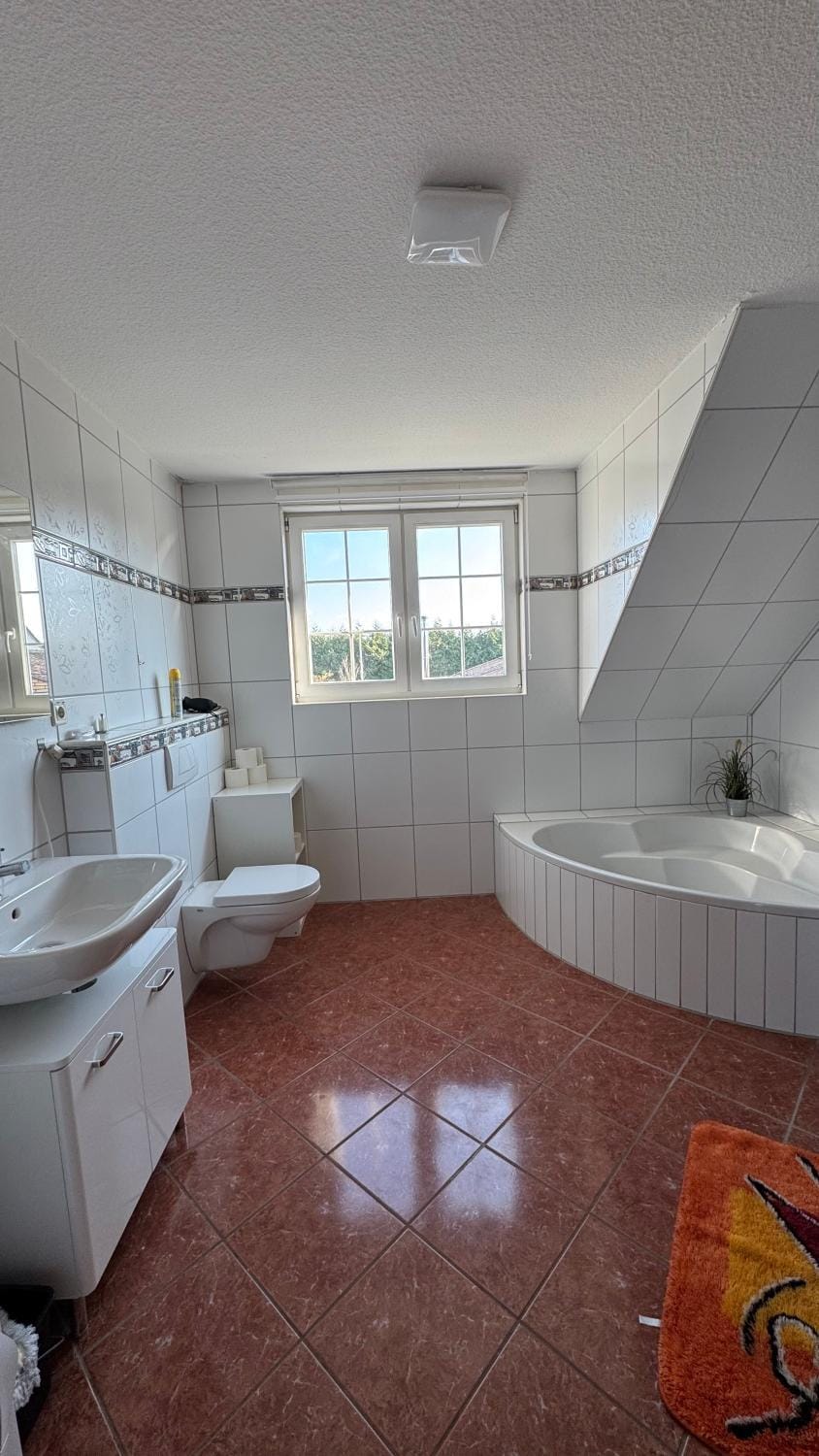 Toilet, Bathroom, Bath