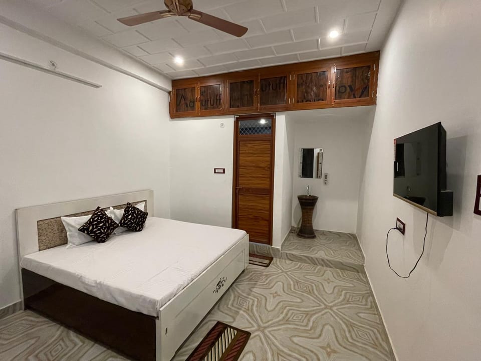 Govind Atithi Grah Bed and Breakfast in Uttar Pradesh