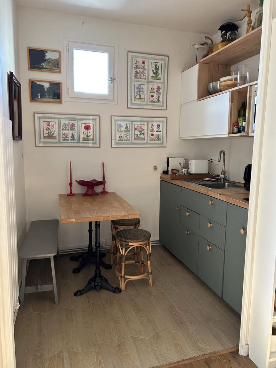 Charming apartment just steps from the Pantheon Apartment in Paris
