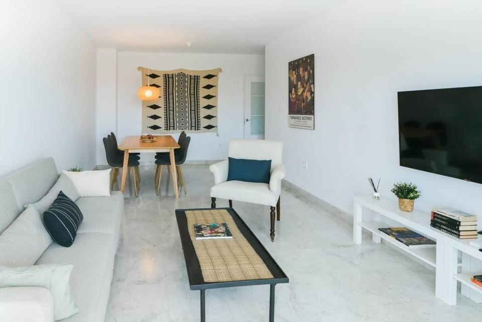 Lovely spacious apartament Apartment in Benalmadena