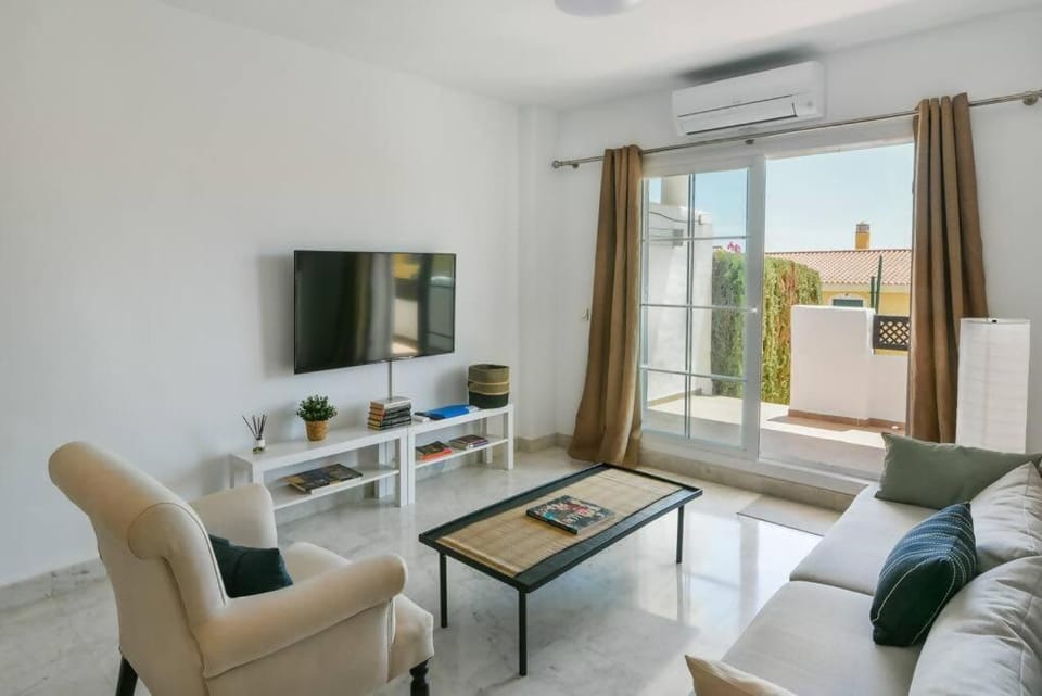 Lovely spacious apartament Apartment in Benalmadena