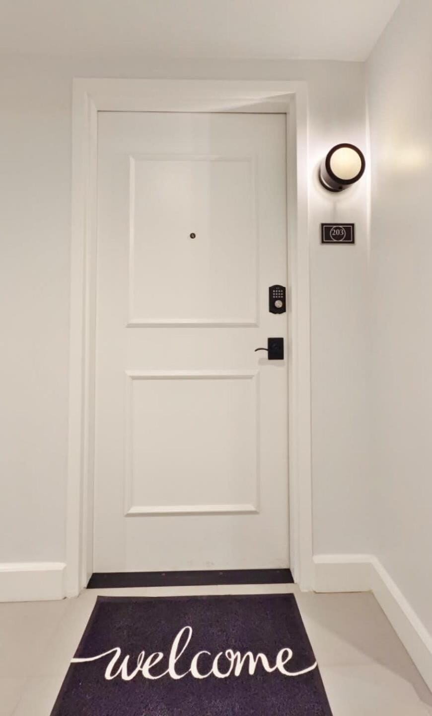 Fun Cozy Apts - 1 25 Mile Walk to TIAA Bnk Fld Apartment in Jacksonville