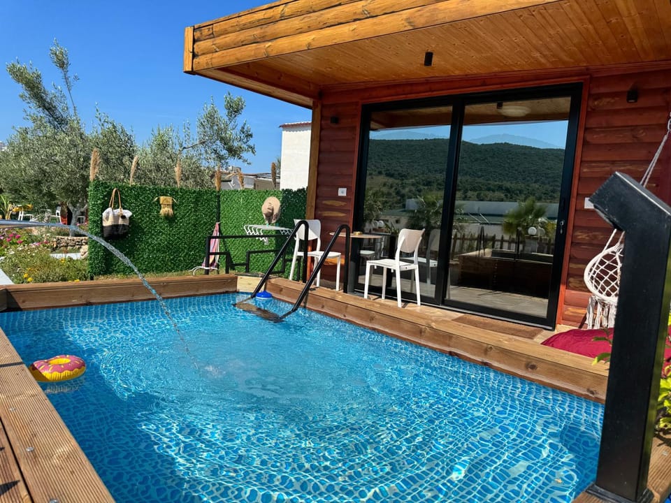 Patio, Day, Natural landscape, Hot Tub, City view, Lake view, Mountain view, Pool view, Swimming pool, sunbed