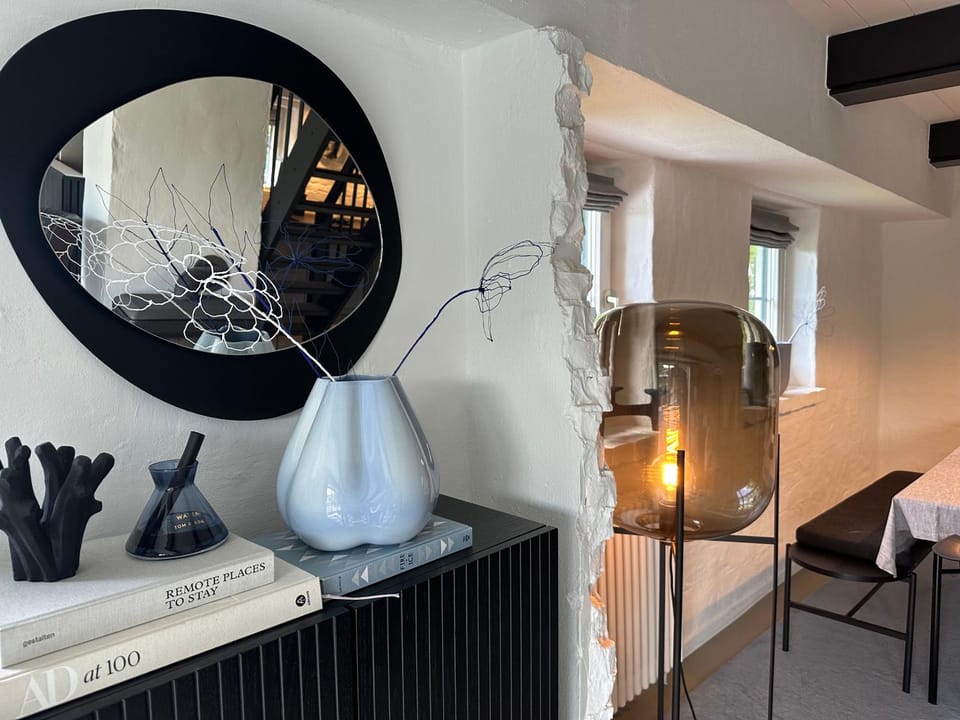 Property building, Living room