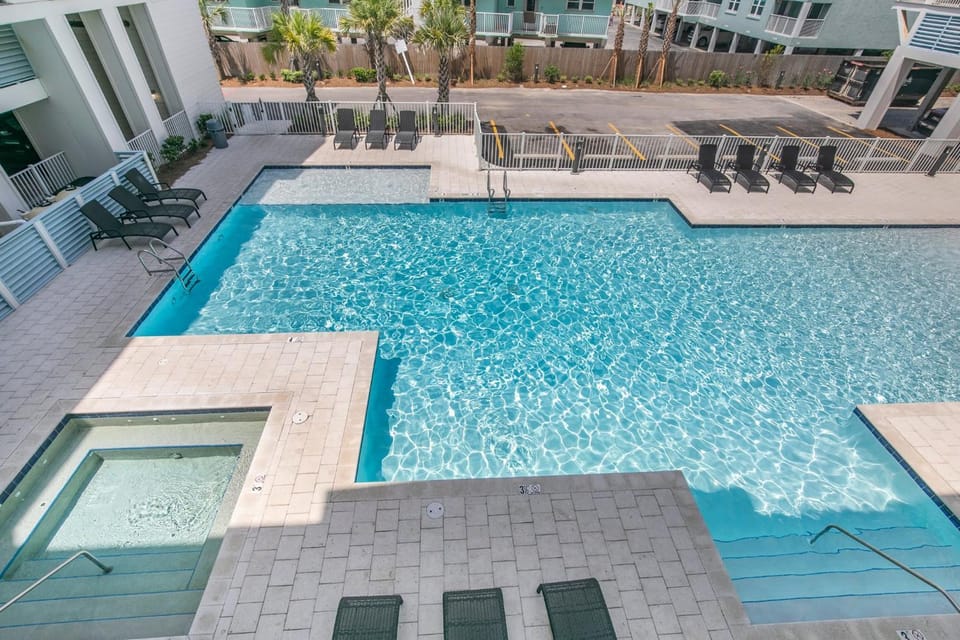 Sea Glass 403 by Vacation Homes Collection Apartment in West Beach
