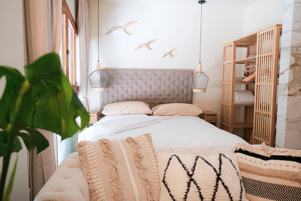 Bed, Bedroom, wardrobe