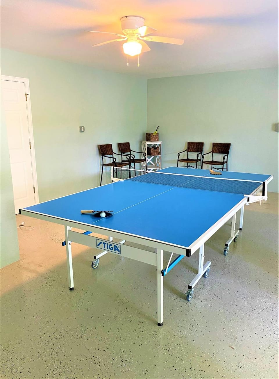 Kickback Cabana managed by Beach Retreats House in Holmes Beach