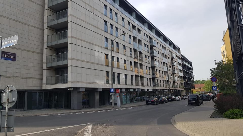 Boznicza Old Town LUX Apartment, self check-in 24h, free parking Apartment in Poznan