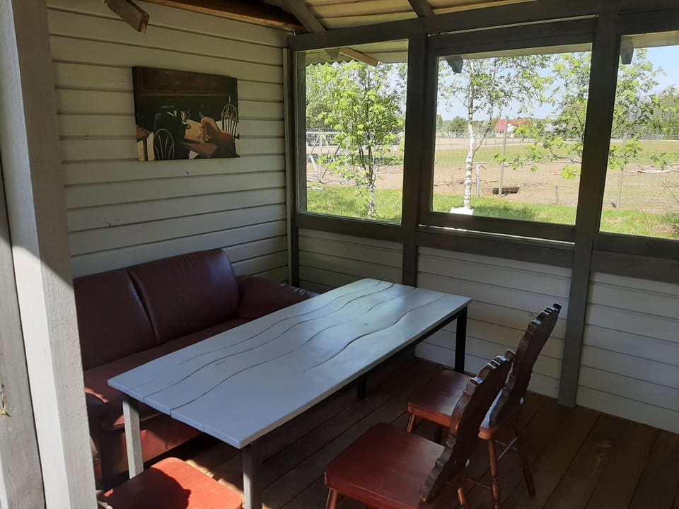 Seating area