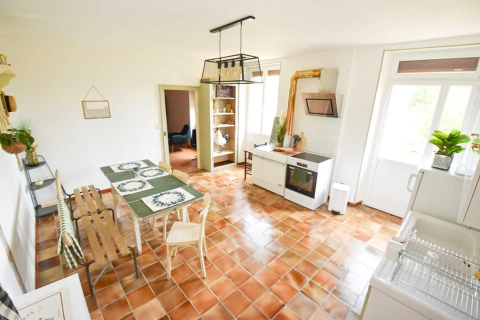 Chez maria House in Grand Est