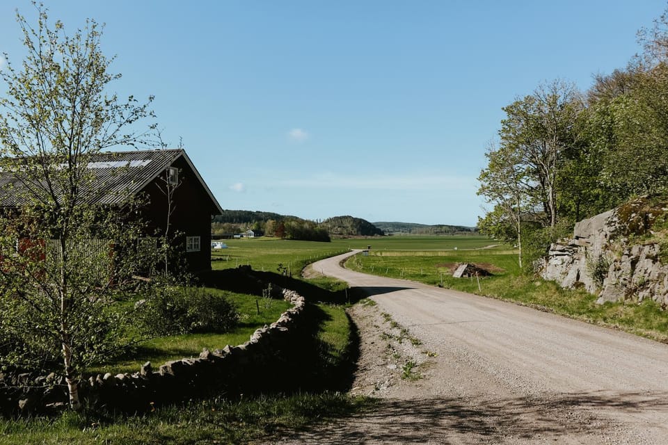 The Thistle Inn - Eko Farmstay Farm Stay in Västra Götaland County