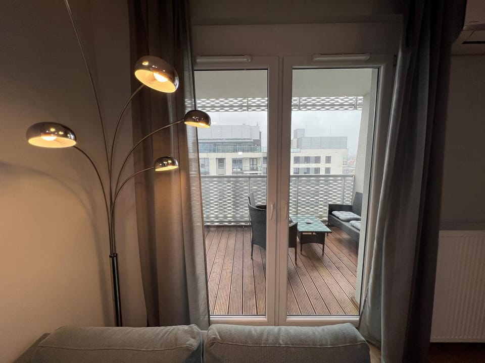 View (from property/room), Balcony/Terrace, Living room, Photo of the whole room, Seating area, internet