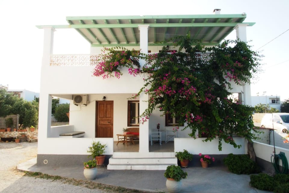 Kostia Studios Bed and Breakfast in Euboea