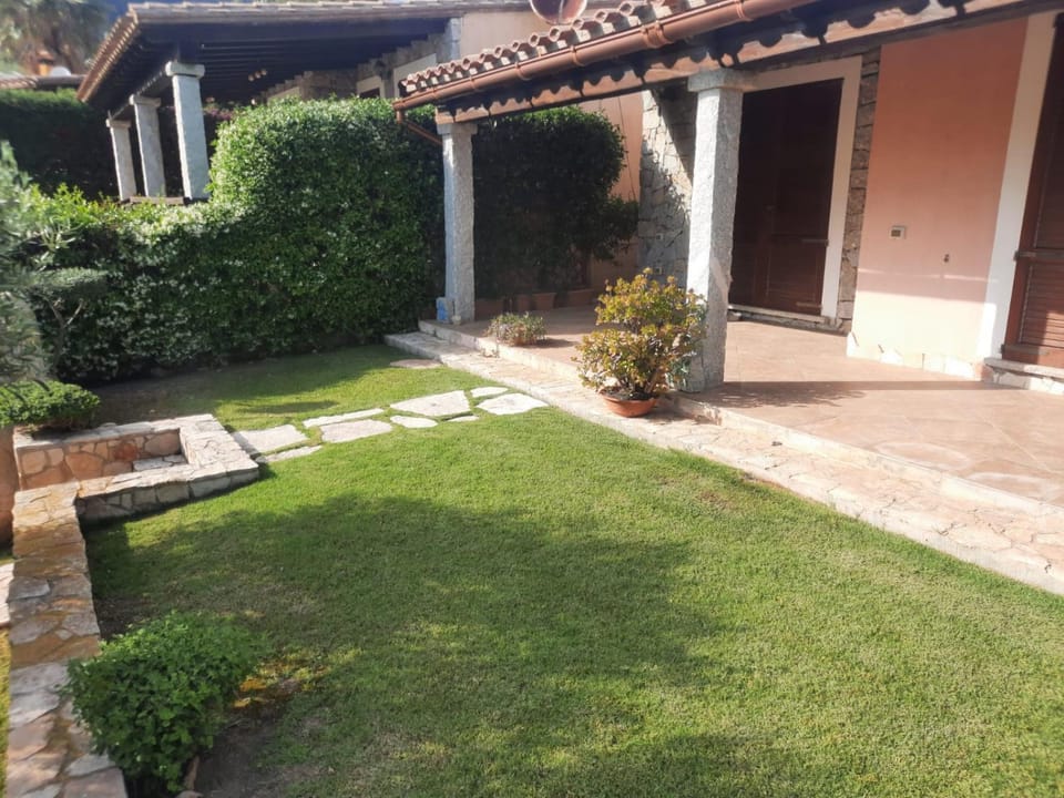 Property building, Garden, Garden